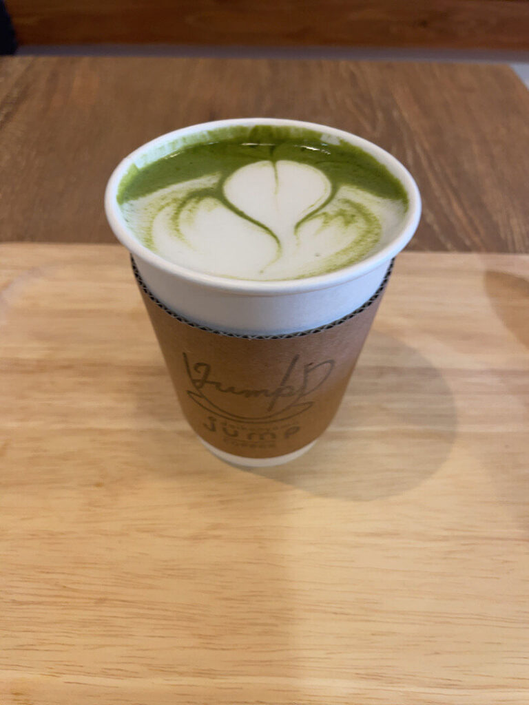 注文した抹茶ラテ