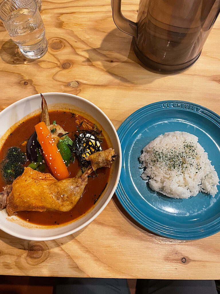 注文したスープカレー