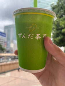 テイクアウトのずんだシェイク