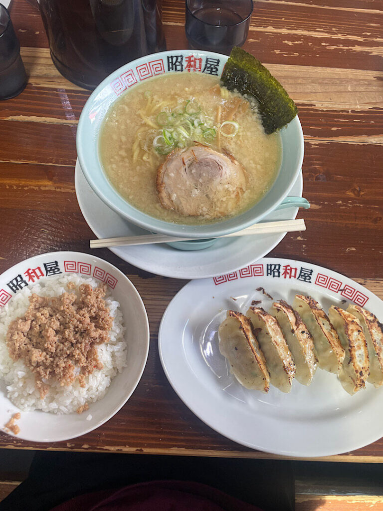 注文した、そぼろ御飯セット