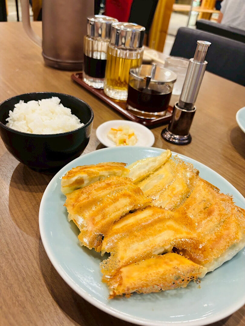 宇都宮みんみんの定食セット