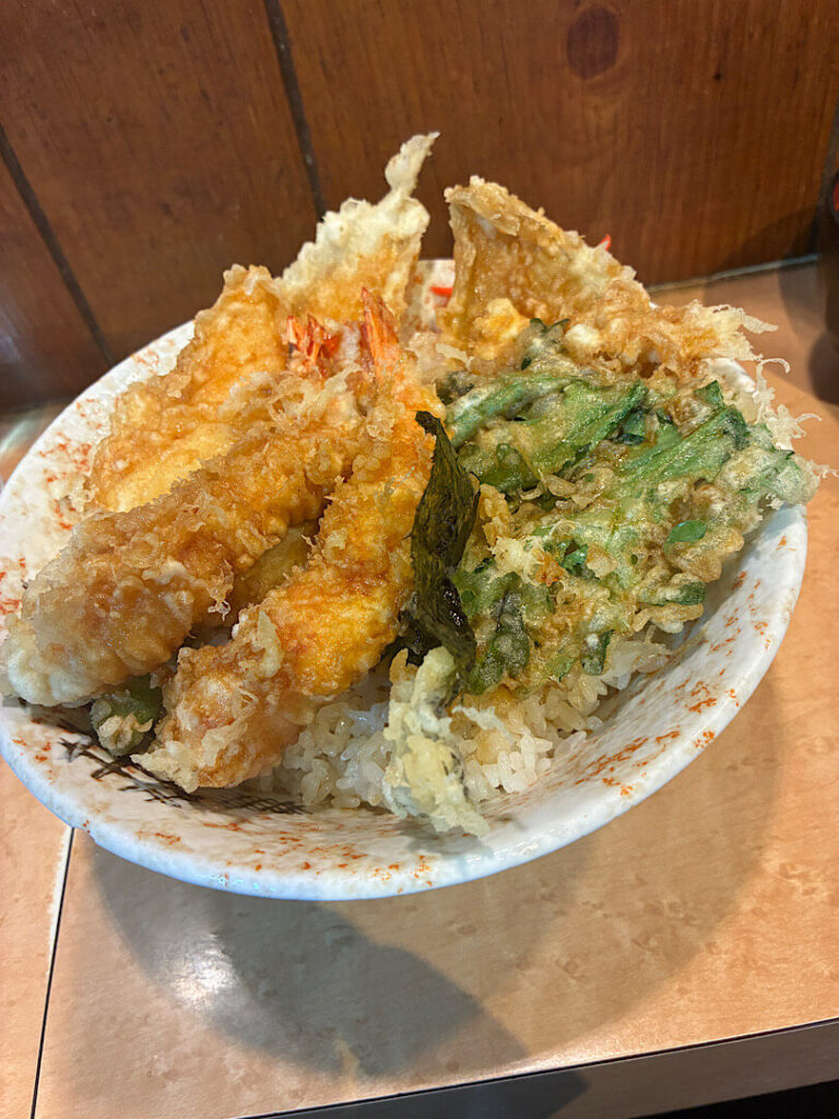 注文した、「天丼ふじ」のジャンボ天丼(2)