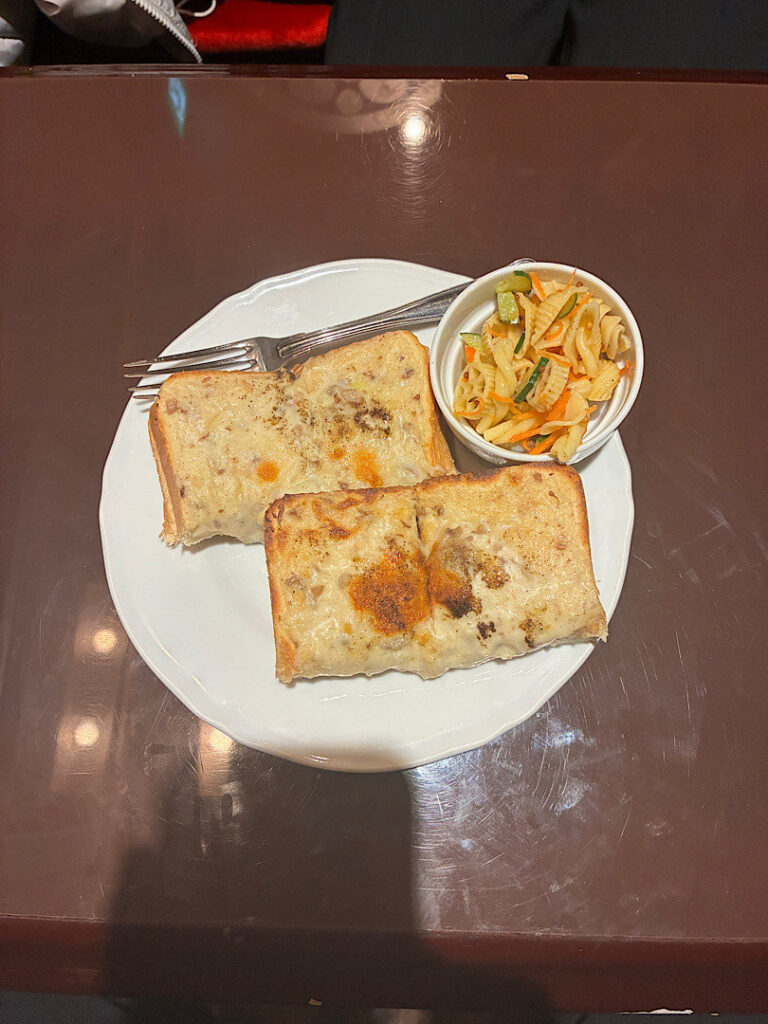 注文した、グラタントースト