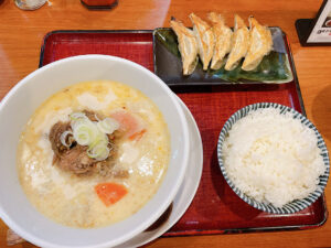 泉中央の老家オリジナルセットメニュー