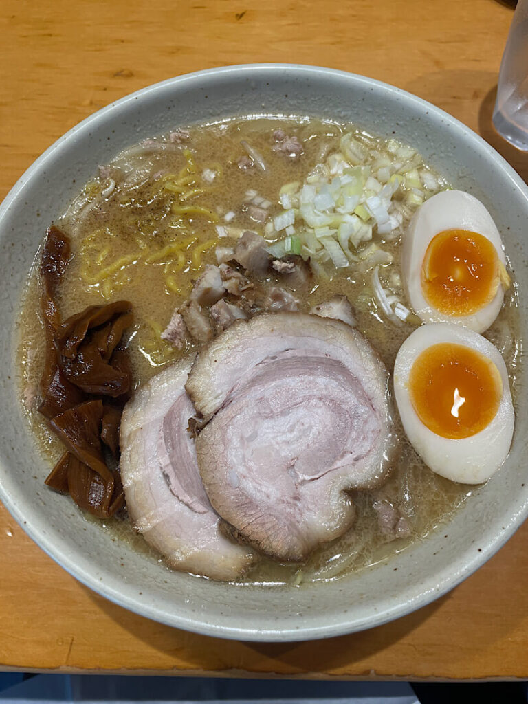 注文した、二代目つじ田味噌の章のラーメン(1)